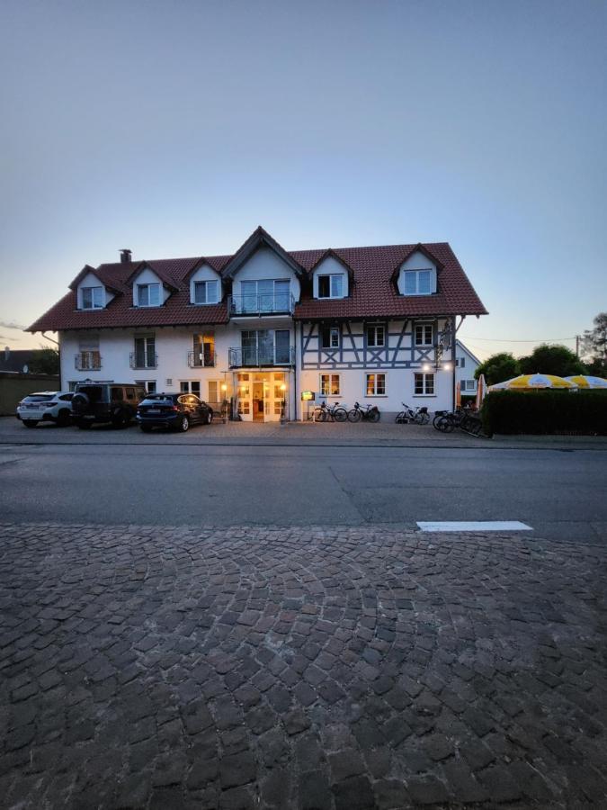 Landhotel & Gaststuben Zum Hasen Бад-Заульгау Экстерьер фото